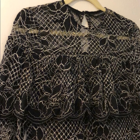 Zara Lace blouse - Picture 2 of 5